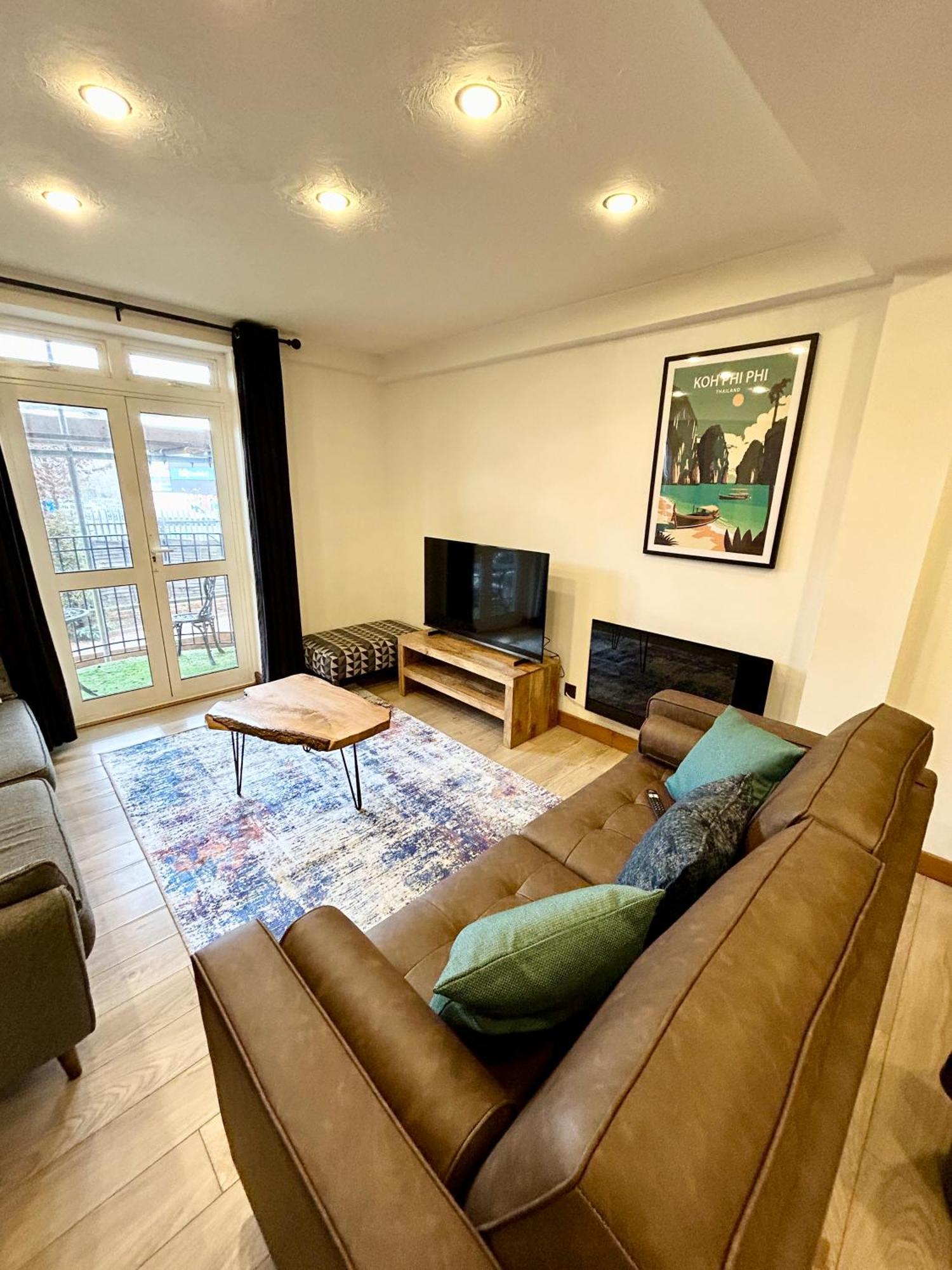 Spacious 3 Bedroom Apartment Close To Marina, 2 Parking Spaces, Kingsize Or Single Beds Southampton Luaran gambar