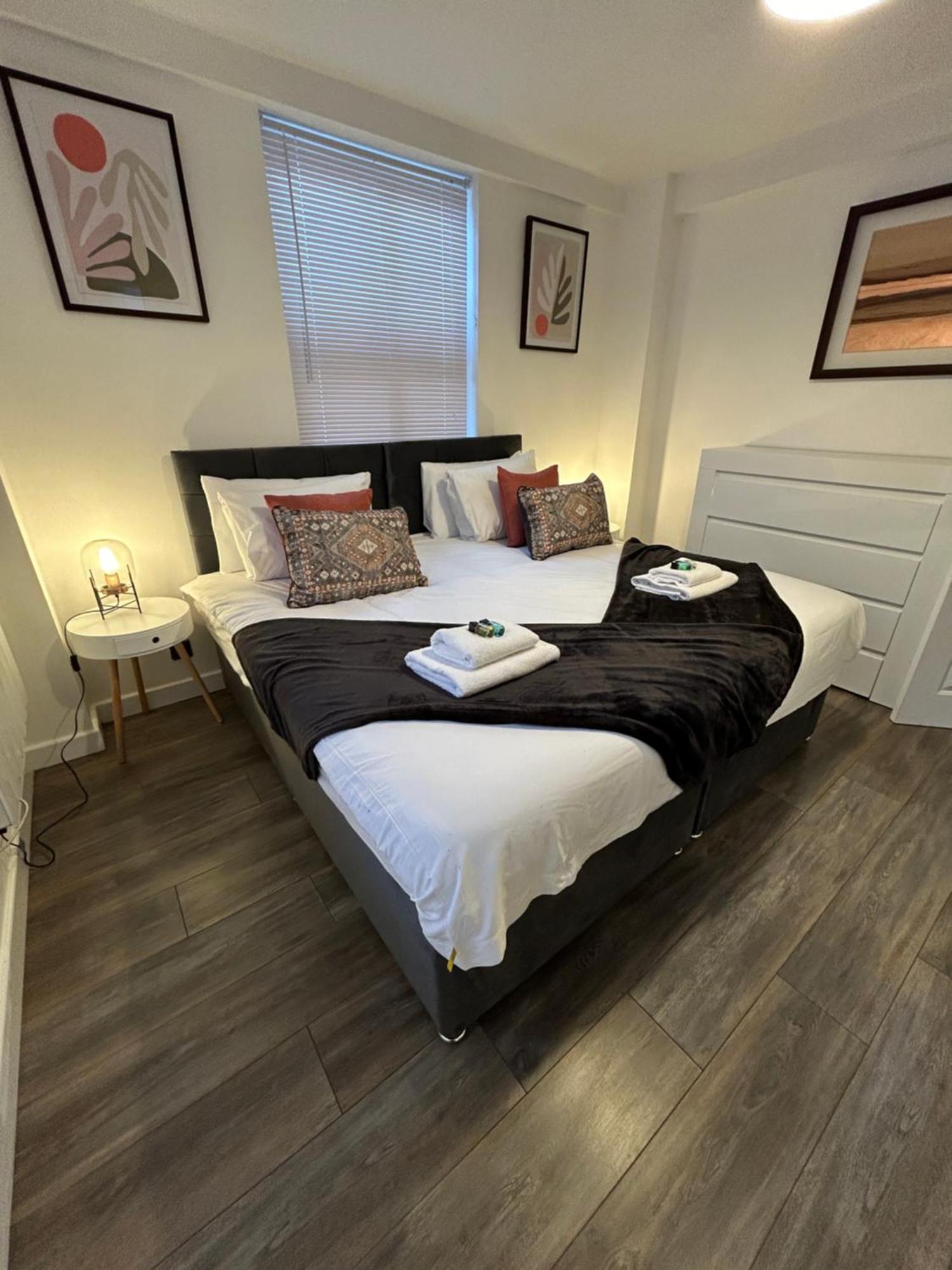 Spacious 3 Bedroom Apartment Close To Marina, 2 Parking Spaces, Kingsize Or Single Beds Southampton Luaran gambar